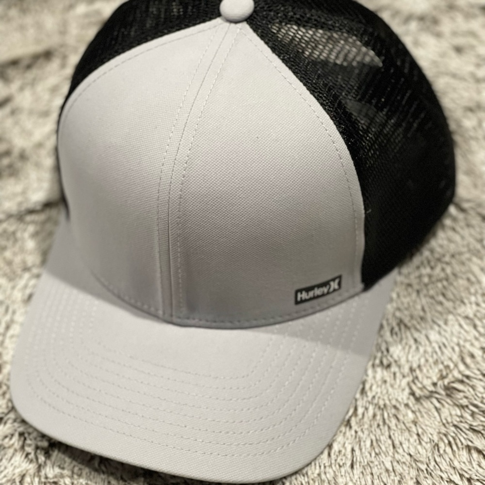 Hurley Trucker style snapback